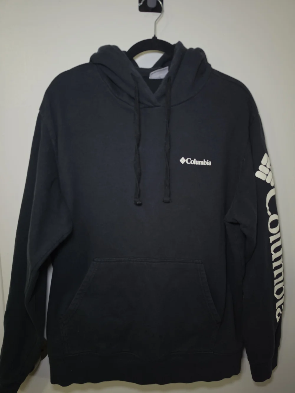 Columbia Men's Black Hoodie with White Logo Sleeve Print
